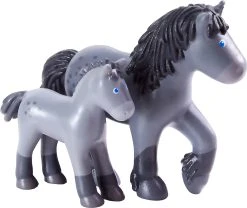 Haba 306148 Little Friends – Pferd Cassandra Und Fohlen Cleo 7 Haba 306148 Little Friends – Pferd Cassandra Und Fohlen Cleo -Schleich Geschäft haba 306148 little friends pferd cassandra und fohlen cleo 1